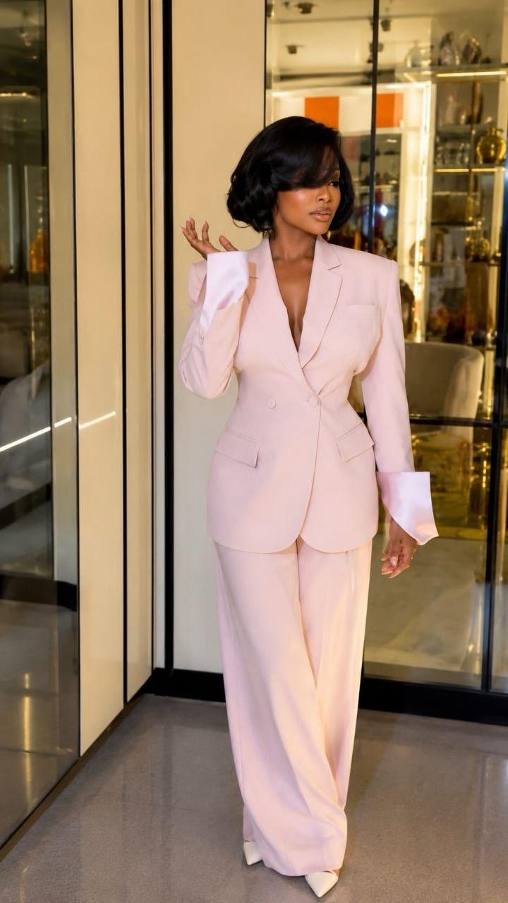 Tailleur Rose Pink Officiel